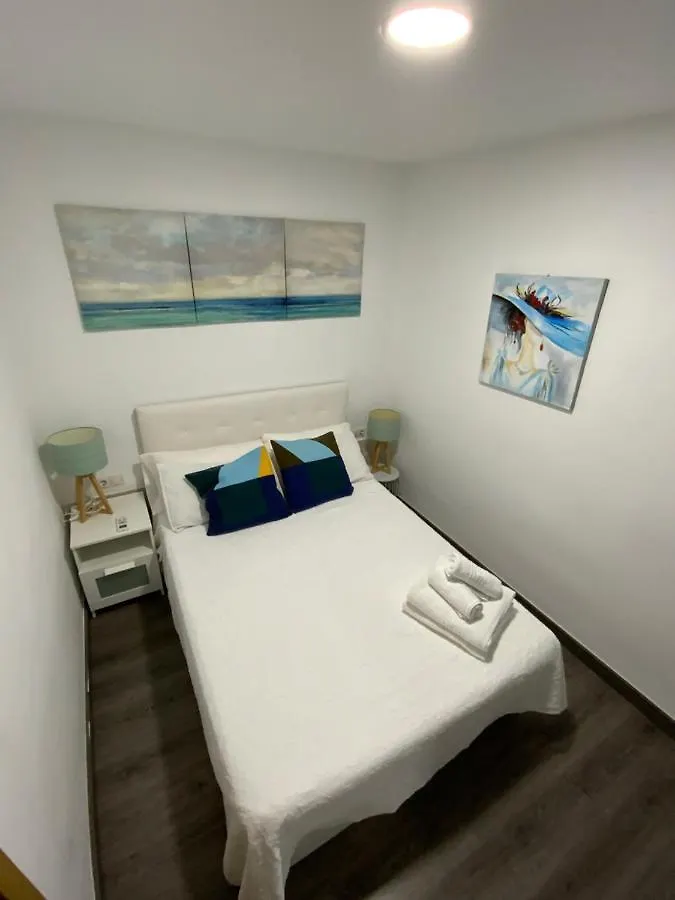 Mendoza Apartamentos Malaga 0*,  Spain